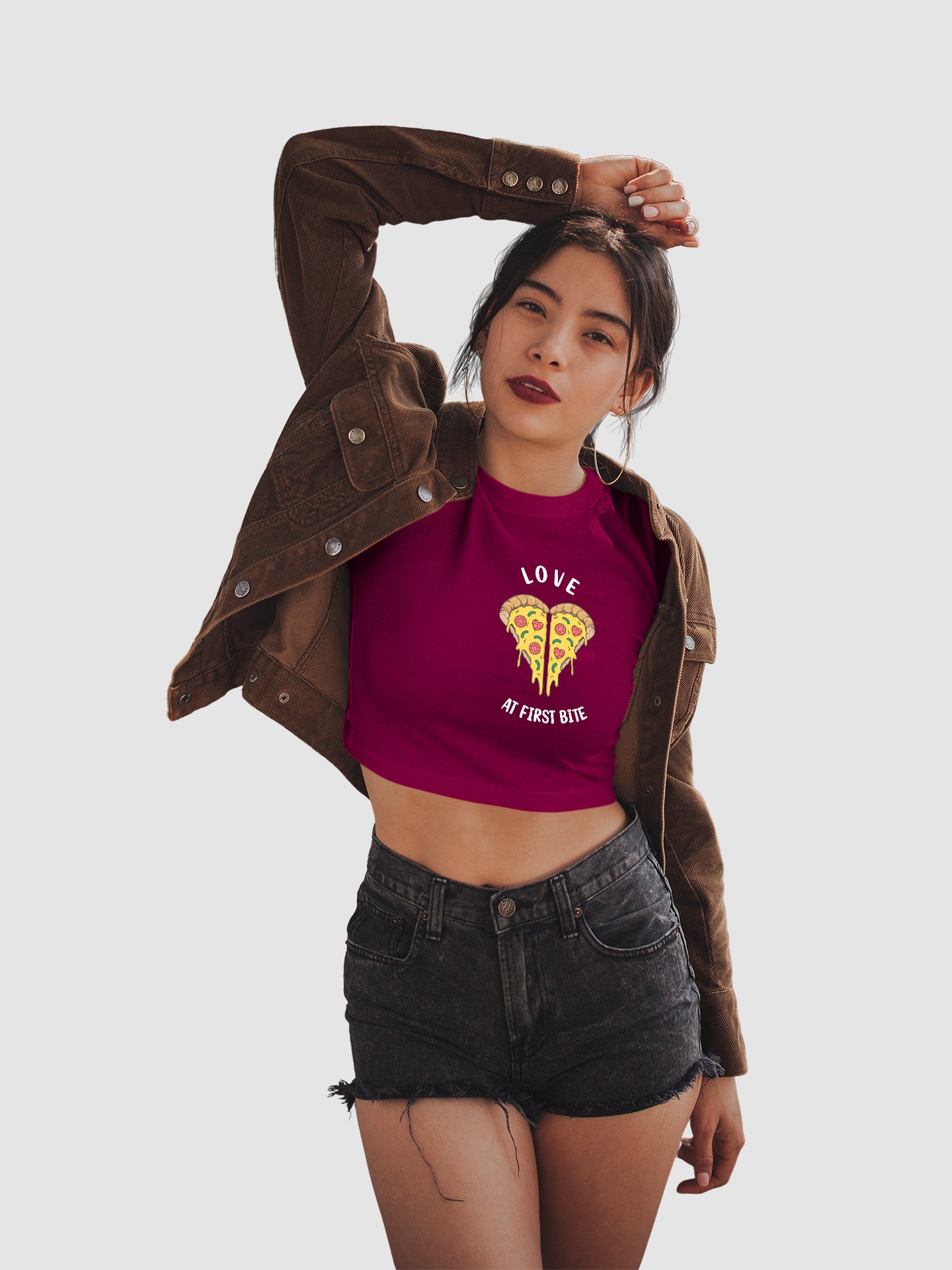 Love at first bite - Crop Tee