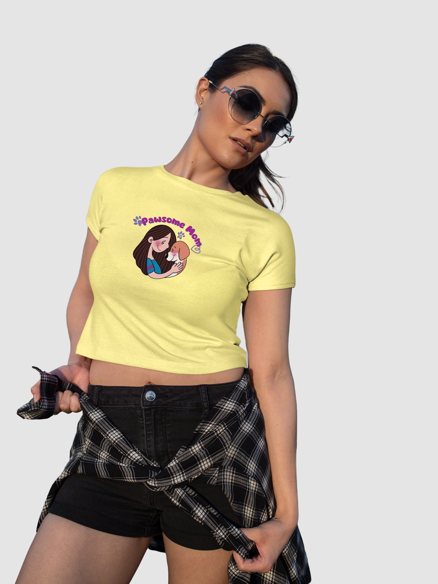 Pawsome Mom - Crop Tee