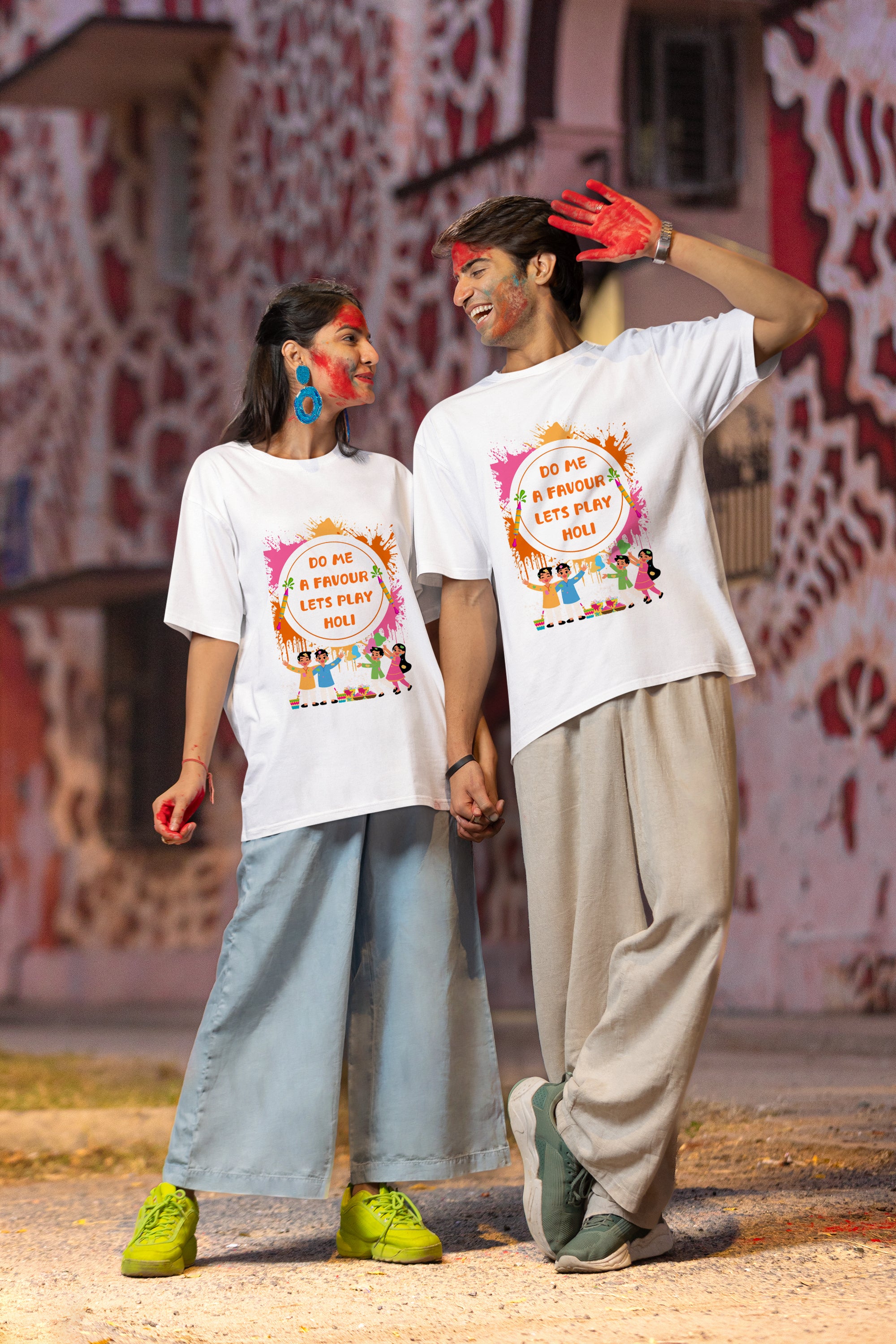 Do me a favour let's play Holi - Couple Holi Tees